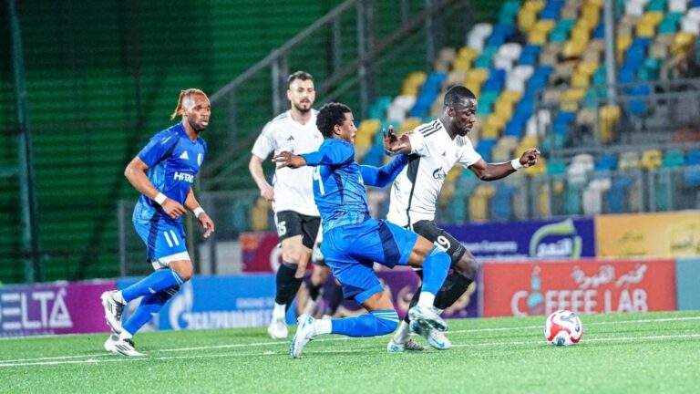 في قمة الإثارة والندية: الهلال يخطف الصدارة في بنغازي بفوز صعب على التحدي