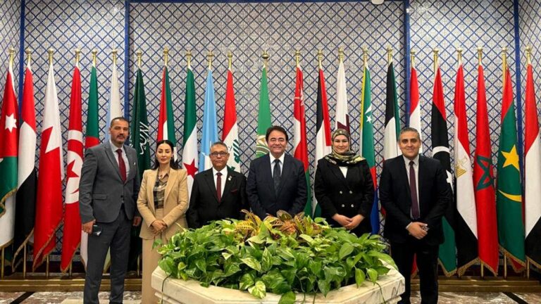 ليبيا وجامعة الدول العربية تعززان التعاون استعداداً لحدث اجتماعي رفيع المستوى