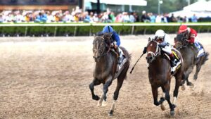 “هل نشهد إعادة ملحمة ‘ينبوع الشباب’؟: سوفرينتي وريفر تيمز يثيران التكهنات قبل ‘ديربي فلوريدا”