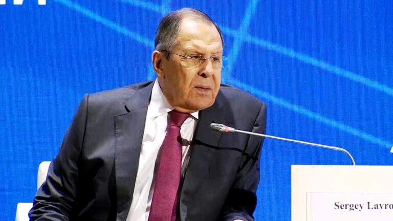 تصعيد وتخوف: المشهد الدراماتيكي بين روسيا وأوكرانيا وأوروبا.. ودهاء بوتين ورهانات ترامب الخفية