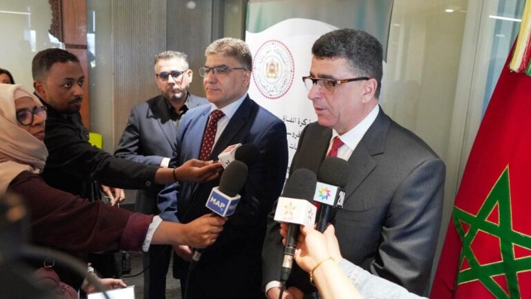 ليبيا والمغرب يعززان التعاون الرقابي في خطوة تاريخية تزامناً مع تولي الرباط أمانة “الأفروساي”
