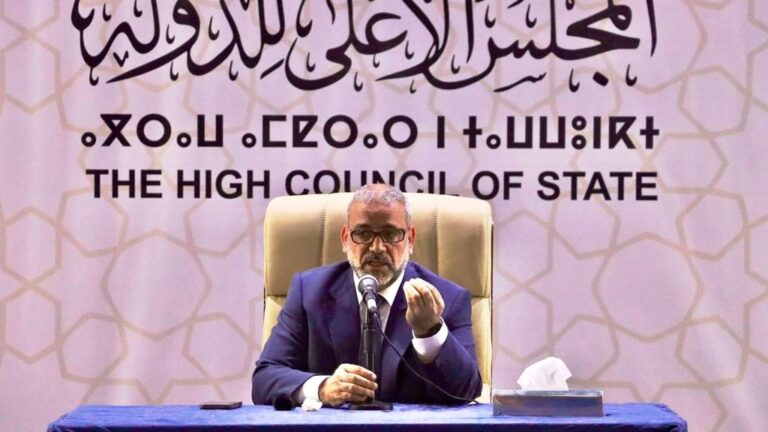 تصاعد القلق في طرابلس مع تحشيدات عسكرية ودعوات للتهدئة وتعليق الدراسة في عدة بلديات
