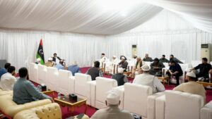 تطورات متسارعة في طرابلس: تعليق الدراسة يتزامن مع تحركات سياسية رفيعة المستوى ودعوات للوحدة الوطنية