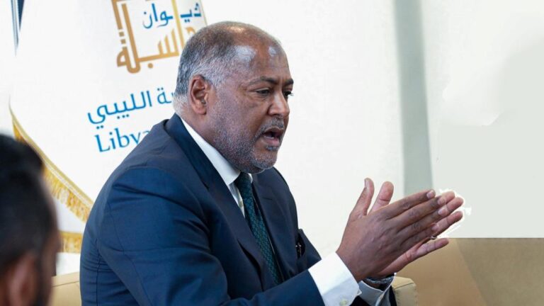 وزارة المالية الليبية تطلق تطبيقاً رقمياً جديداً: شفافية مالية لموظفي القطاع العام