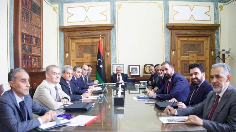 مصرف ليبيا المركزي يدفع بعجلة التحول الرقمي