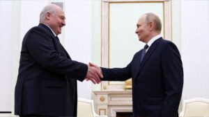 لغز من موسكو: لوكاشينكو يكشف عن “اقتراح سري” يترقب العالم تفاصيله