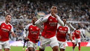 أرسنال يكتب التاريخ من جديد… ريمونتادا الدقيقة 84 تُعيد ذكريات أرتيتا!