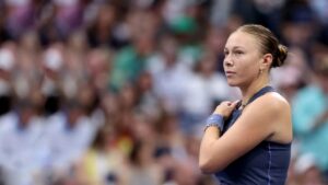 عودة البطلة: أنيسيموفا تحقق إنجازاً تاريخياً وتنضم لنادي النخبة