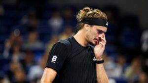 الفرصة الذهبية والظهر المؤلم: هل يُضيع زفيريف حلم شنغهاي بسبب ‘الإزعاج’؟