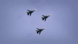 تصعيد جوي شامل في دارفور: الجيش يضرب بـ «الحربي والمسيّر».. والاتهامات تتبادل بشأن «مجزرة مدنية»