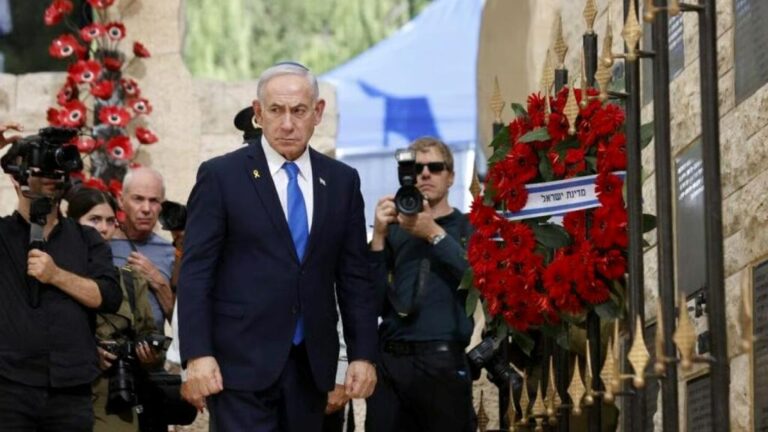 من “السيوف الحديدية” إلى “حرب النهضة”: مناورة نتنياهو لـ “شراء” تاريخ جديد بـ 2 مليون شيكل