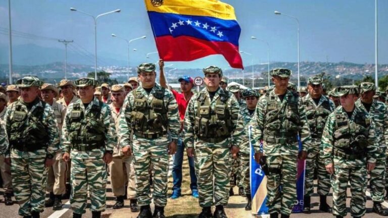 على حافة الهاوية: “فنزويلا تتحدى ترامب وتعلن استكمال خطتها الدفاعية”