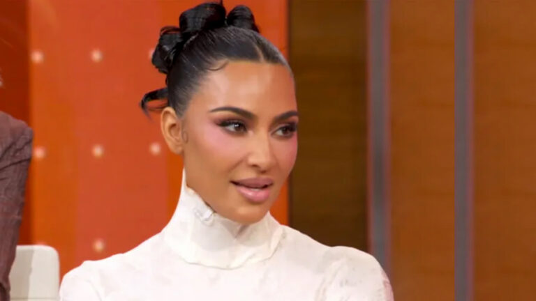💔شرايين تحت الضغط: كيم كارداشيان تكشف عن “تمدد وعائي دماغي” والـ “ستريس” بطل الموسم الجديد من “آلـ كارداشيانز”