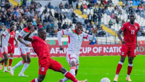 🥁99 دقيقة من حبس الأنفاس في الدار البيضاء”خيول” بوركينا تجتاح حصون “رعد” غينيا الاستوائية!