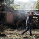 ميامي تحتفل بـ ‘سقوط الصنم’.. وترامب يلوح بـ ‘أحذية الميدان’ في كوبا والمكسيك وكولومبيا.. وديلسي رودريغيز تتحصن بشعار ‘مادورو رئيساً’!