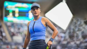 إيما رادوكانو 2026: من “عتبة النقاهة” إلى “منصة السيادة”.. استراتيجية العبور نحو التوب 20