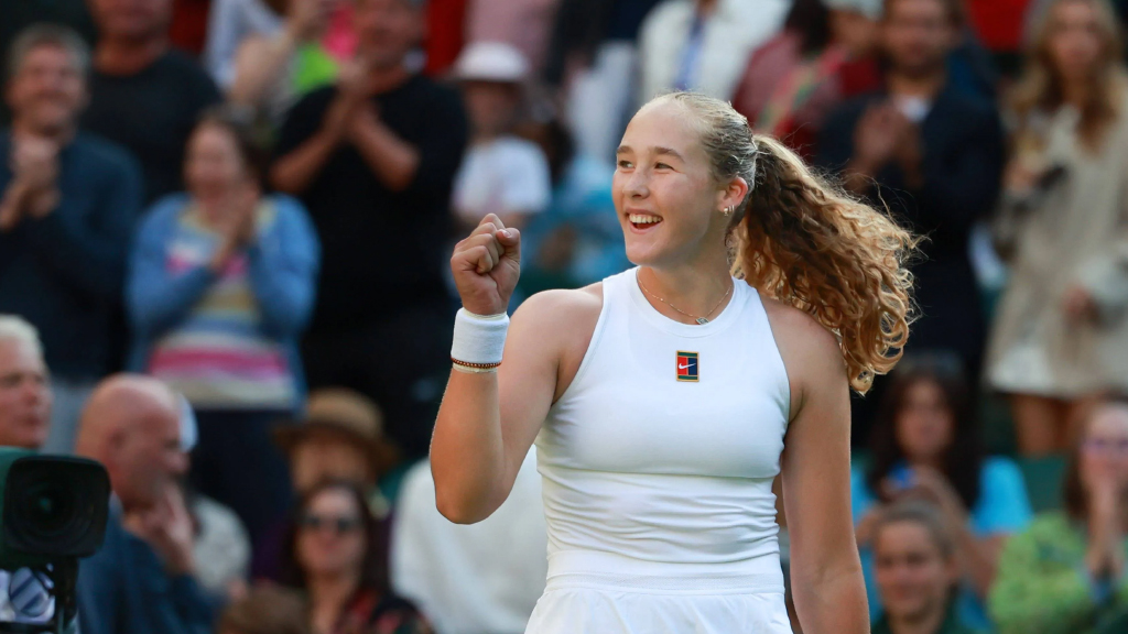 🎾 لـحن الـكرة الـصـفراء: مـيرا أنـدريـفا وعـرش “الـجـوائز الـسيادية”