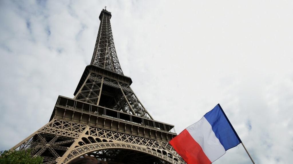 “توقف القلب”.. حين تقاطعت أصابع باريس مع ساعة الزنتان