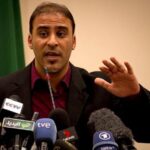 “رسالة ما وراء الغدر”.. موسى إبراهيم وصوت التهدئة