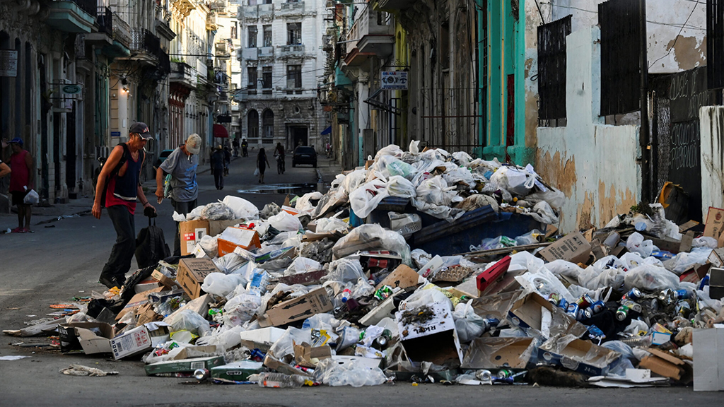 🇨🇺 أزمة كوبا: السقوط في “ثقب الطاقة” الأسود