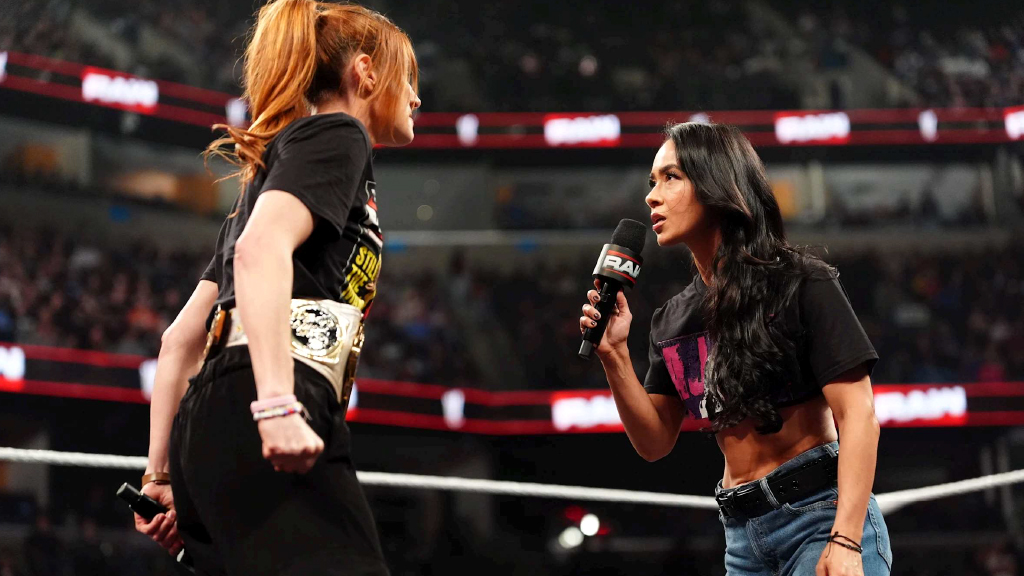 🥊نزال السيدات: “العداوة التاريخية” – Lynch vs. Lee