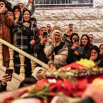 وداع “الـ 23 ربيعاً”.. دير جرير تشيع علي حامدنة بعد رصاص المستوطنين