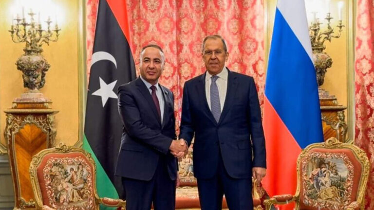 أخر تحديث : الدب الروسي في بنغازي مجدداً.. لافروف يكسر جمود 1993 بـ “اتفاق القنصلية”.. وفكاهة “اللغة” تخفي وراءها “هندسة نفوذ” تمتد من طرابلس إلى الرجمة!