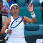 🎾بـورصـة الـتـنس 2026: “أنـدريـفا” تـقـود طـفرة شـتـوتـغـارت.. و”بـيـغـولا” تـنـجو مـن كـارثـة الـمـاس!