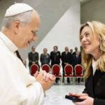 “غضب فيرونا”.. ميلوني تنتصر للبابا وتجمد “بورصة السلاح” مع إسرائيل